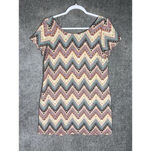 Body Central Mini Dress Womens Sz Large Chevron Geometric Zip Back USA‎ Made